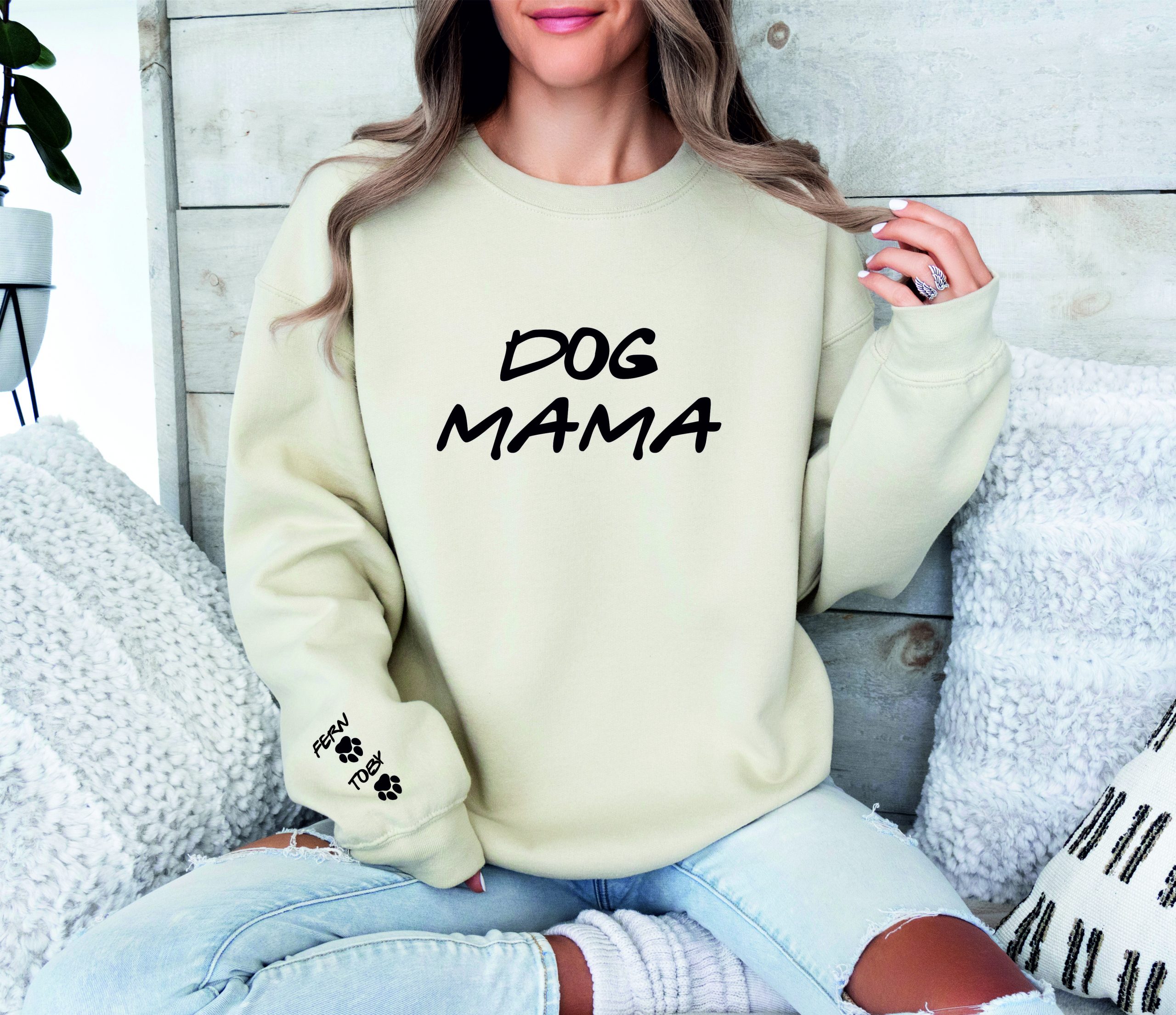 Dog Mama Jumper, Personalised Dog Mama Sweater Custom Made with Names on the Sleeve (MG4)